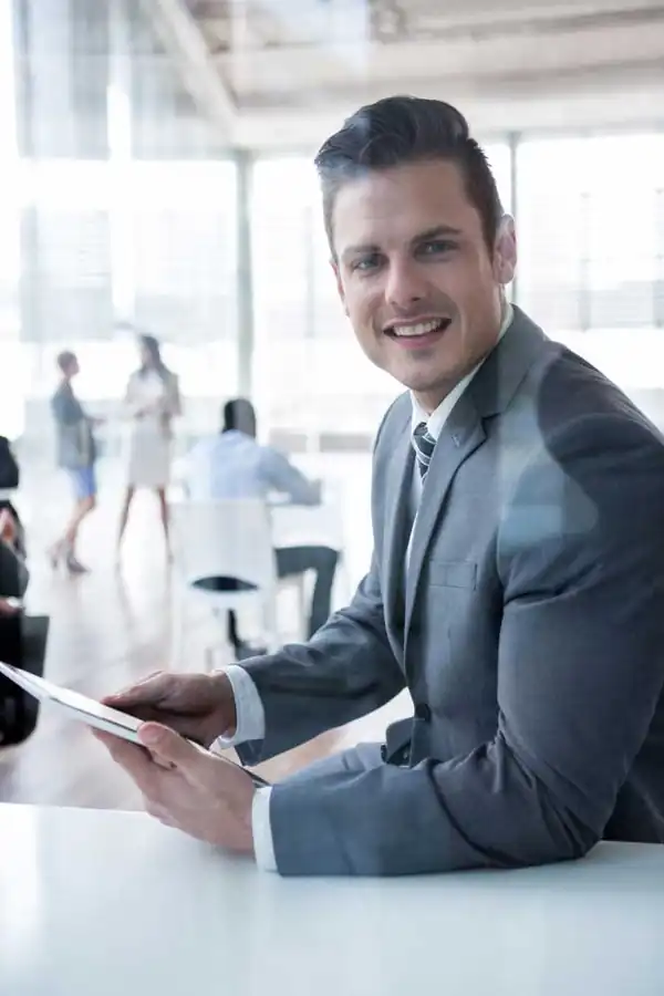best banks for free zone companies in uae